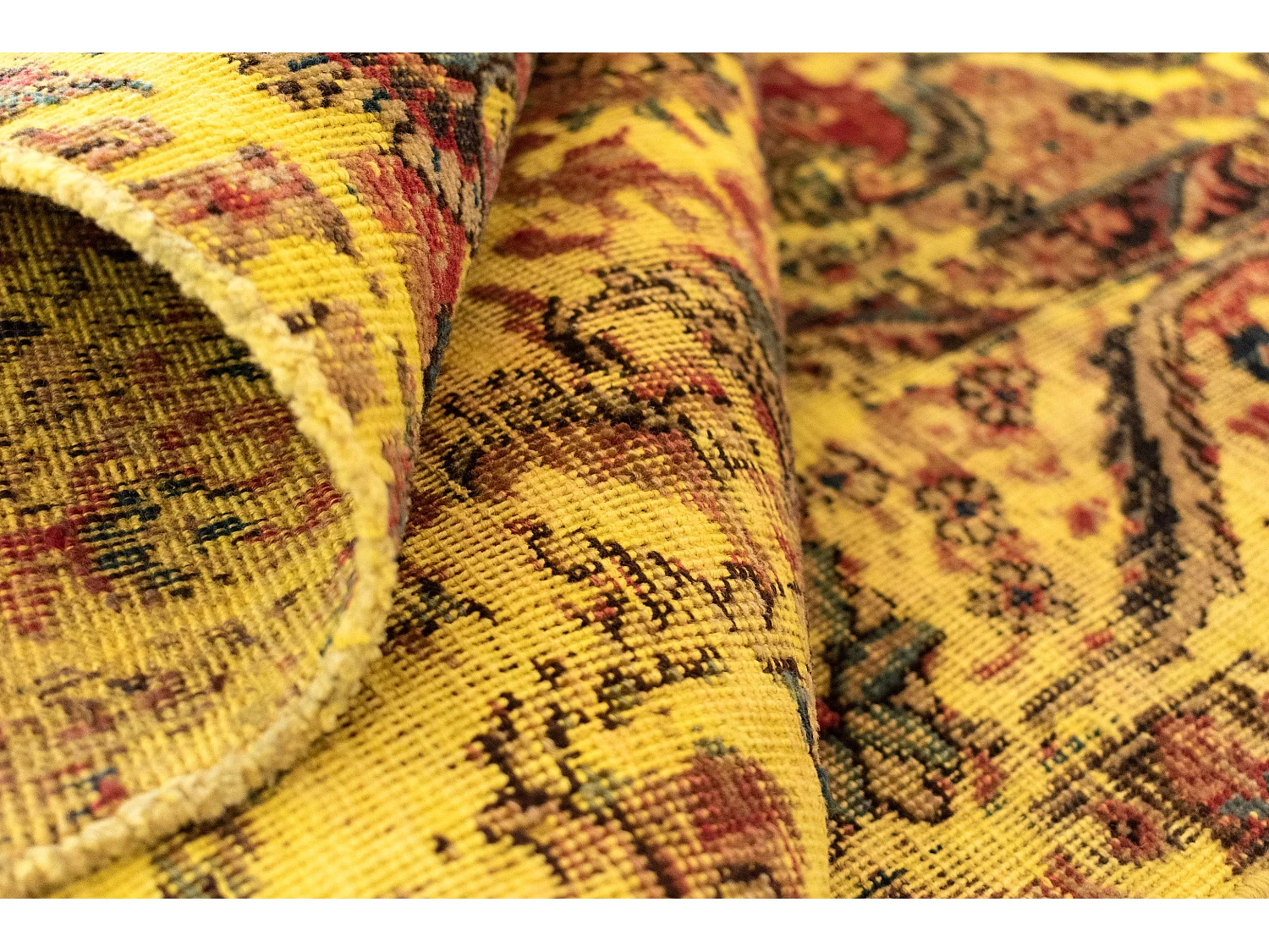 Woltapijt 189x138 Geel Vintage Royal