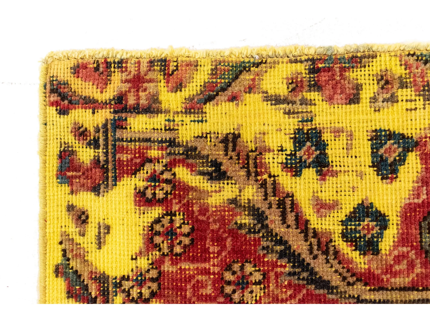 Woltapijt 189x138 Geel Vintage Royal