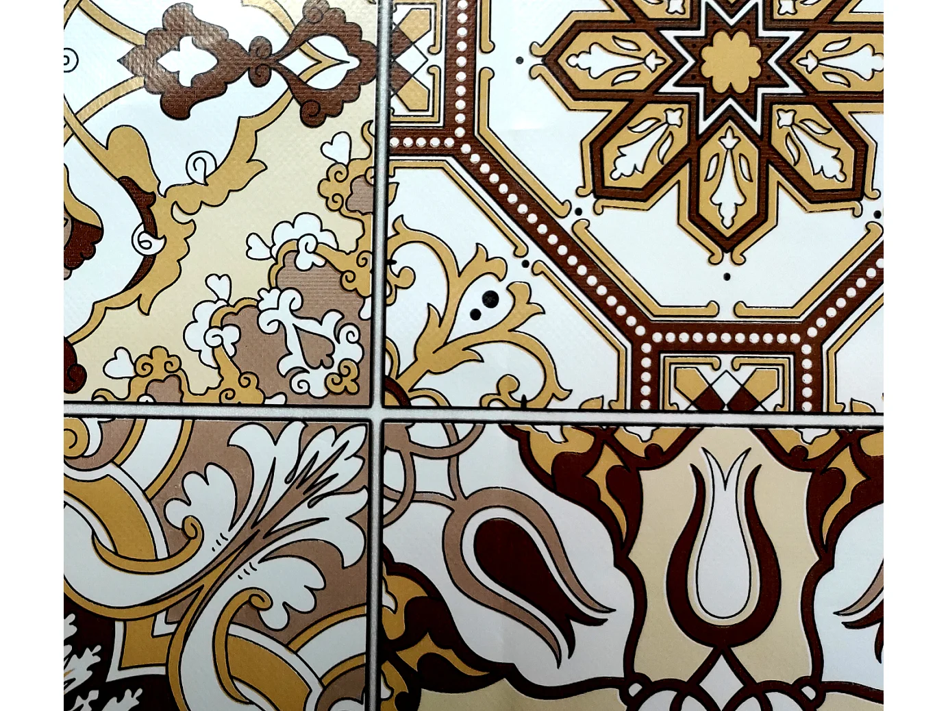 Mantel| Composicion PVC| Base Poliester| Antimanchas| Mosaico Marron| Medida 140X200 CM