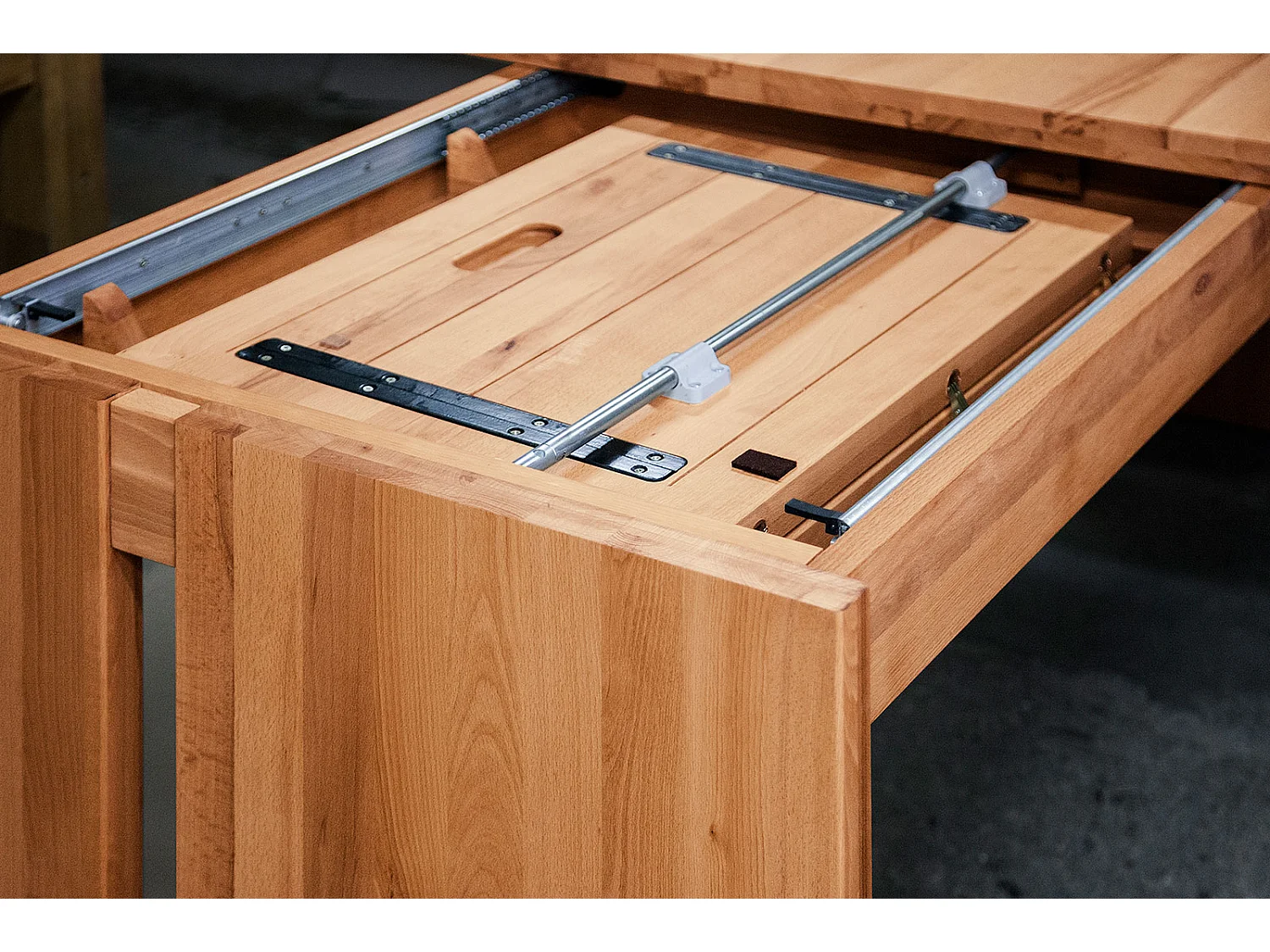 VIGO - Esstisch mit Ausziehfunktion  100x160 aus Kernbuche, naturgeölt