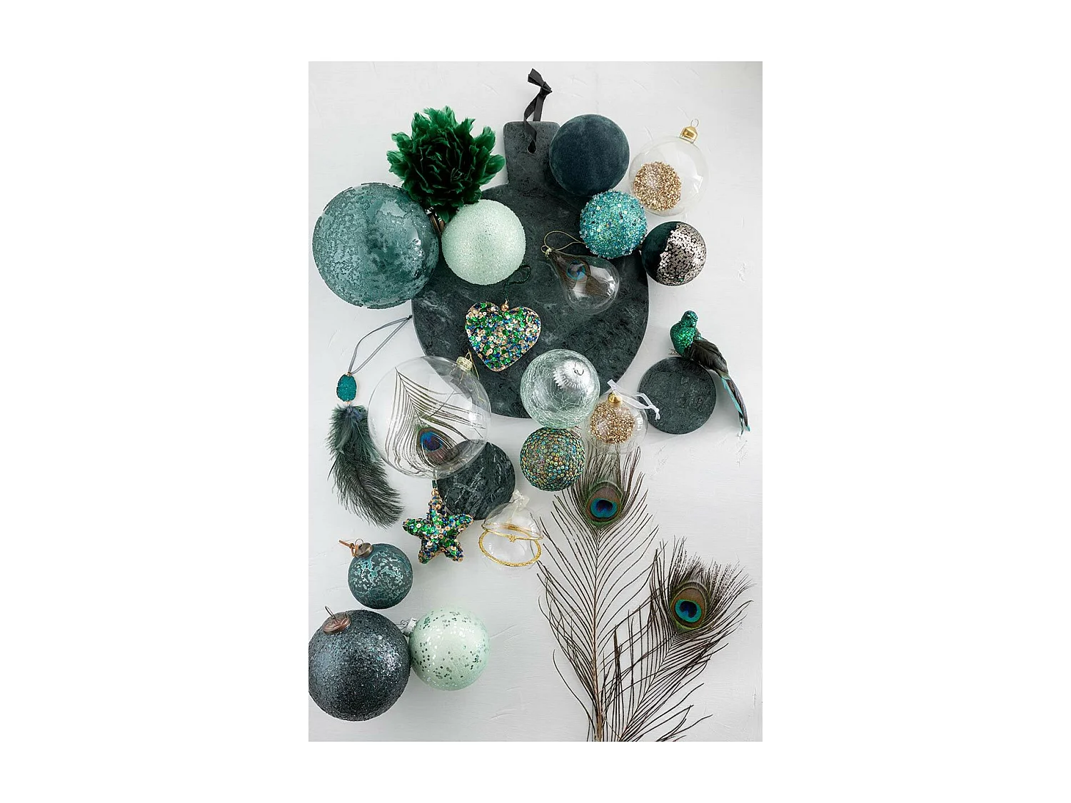 Caja de 6 bolas de Navidad de vidrio verde 7.3x7.3x11 cm