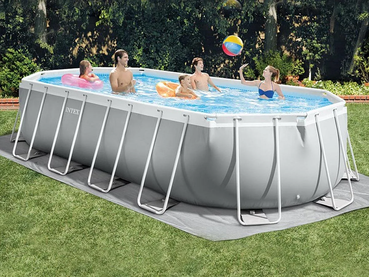 Piscina oval acima do solo 610x305x122cm com escada e bomba 26798 Intex