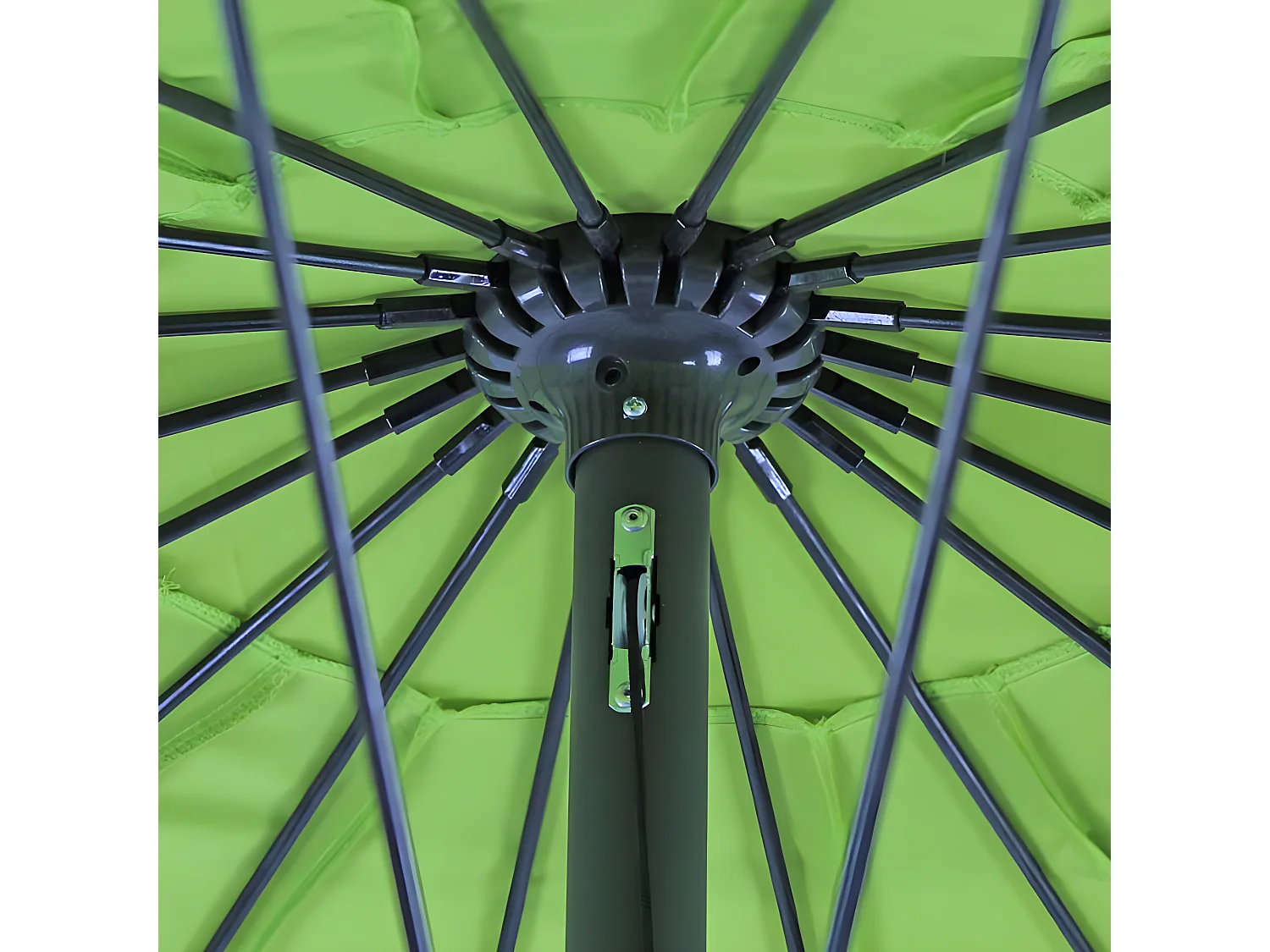 Estosa - Ombrellone per esterno con palo centrale Atlanta verde
