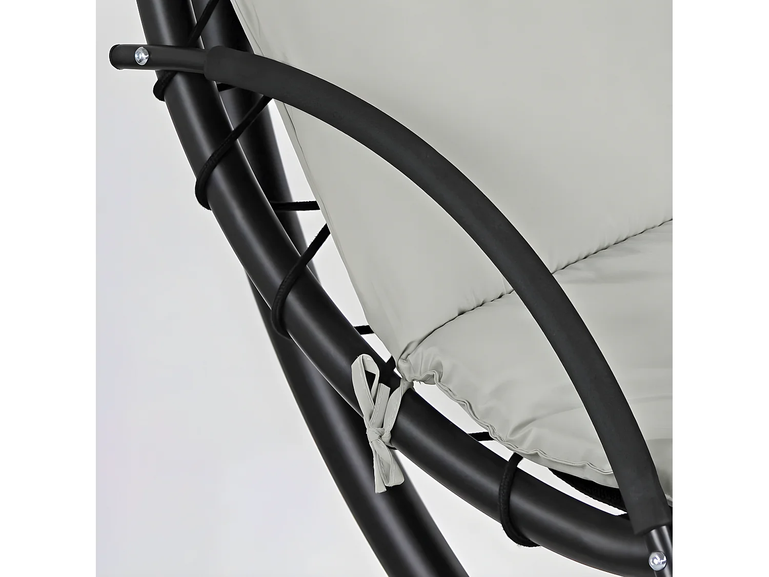 Estosa - Poltrona sospesa a dondolo da giardino con tettuccio panna scuro Telly