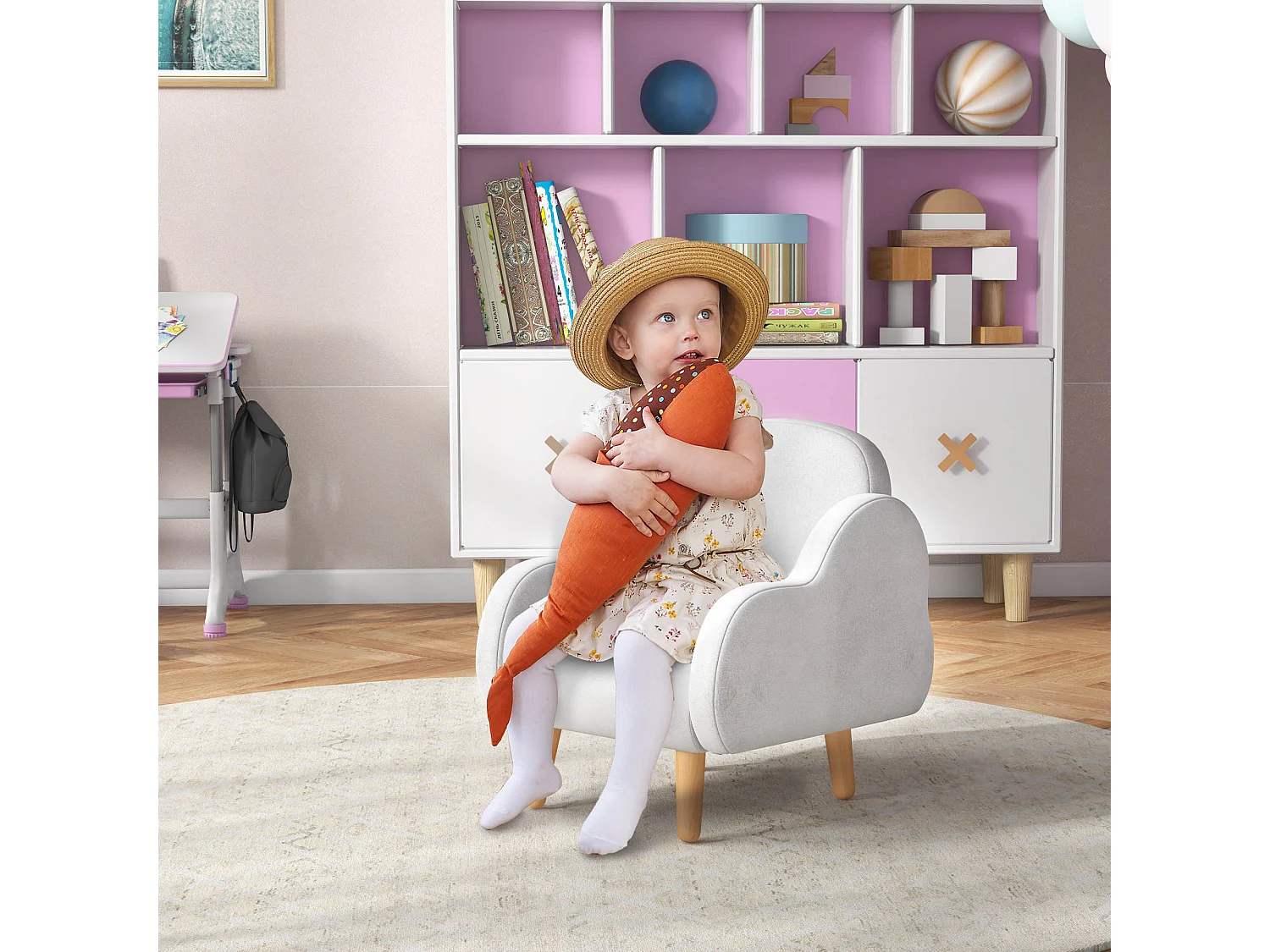 Fauteuil enfant design scandinave nuage - piètement PP aspect bois clair tissu polaire blanc