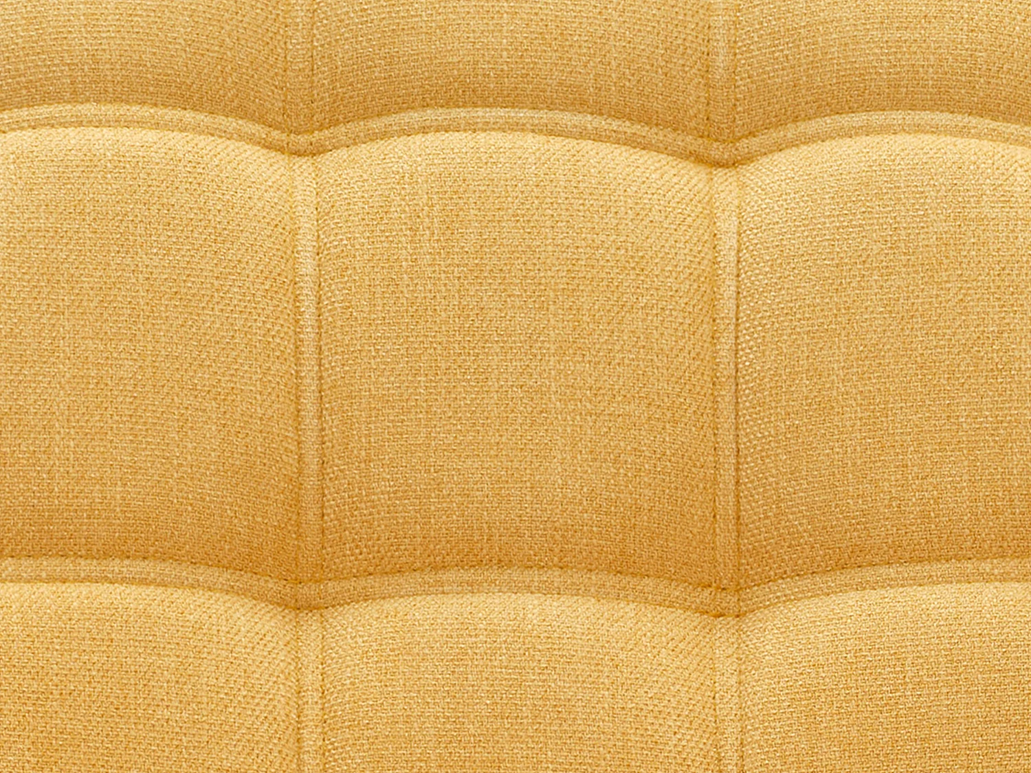 Fauteuil van mosterdgele stof CASERTA