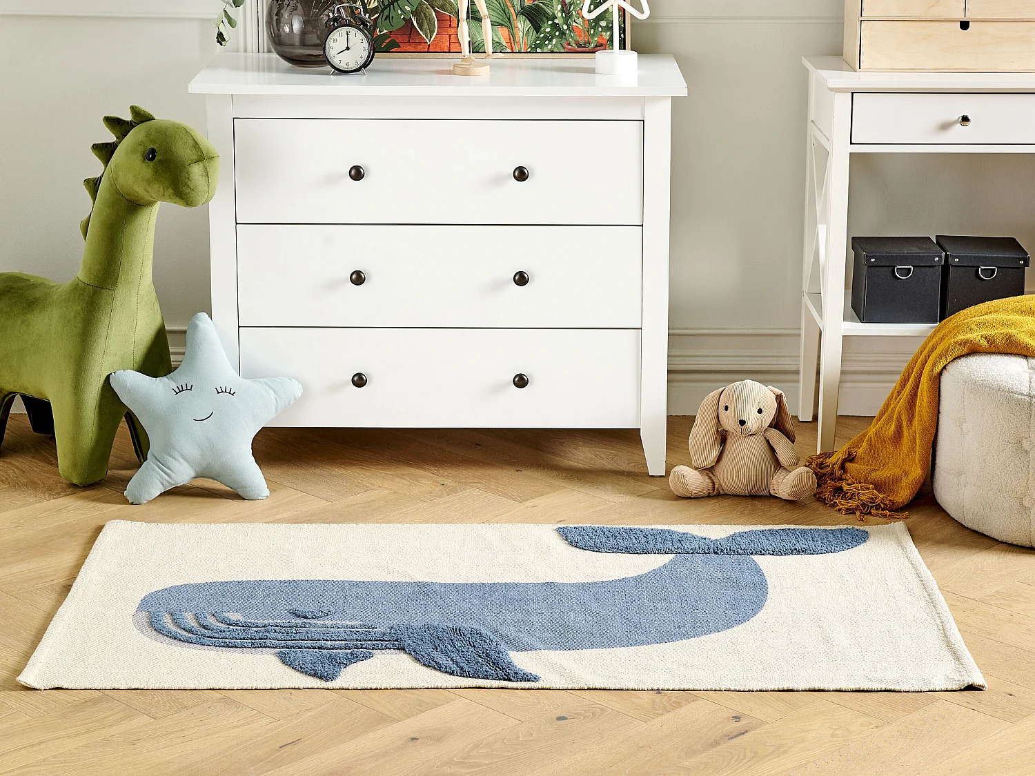 Kinderteppich aus Baumwolle mit Wal-Motiv 80 x 150 cm Handgewebt Beige und Blau Selai