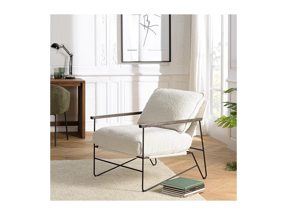 GASTON - Fauteuil tissu écru 1 coussin structure métallique noire, accoudoirs en bois