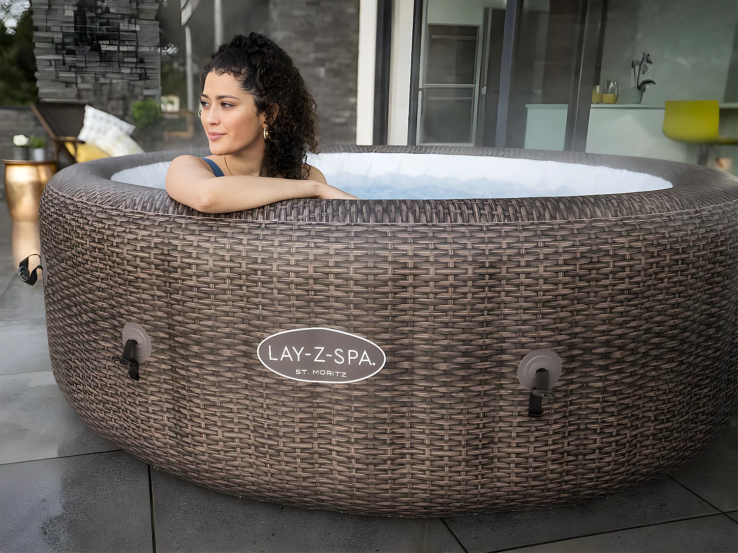 Spa gonflable Lay-Z-Spa St Moritz rond Airjet 5/7 places