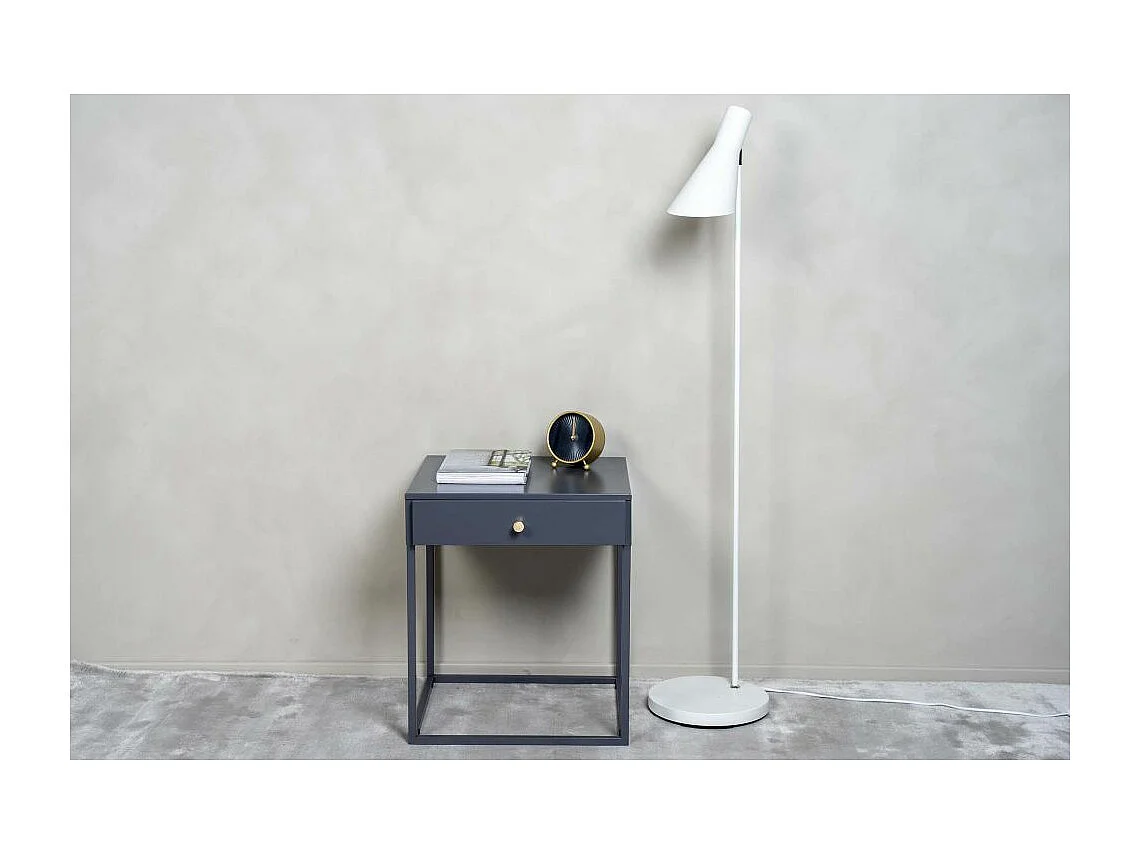 Mesita de noche de acero Bakal