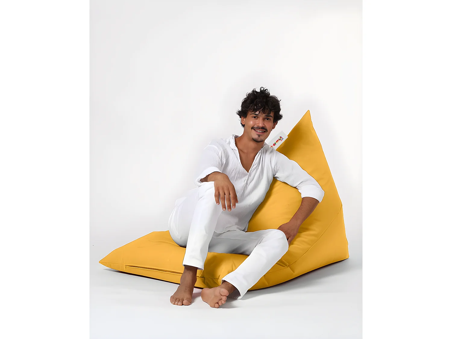 Pouf / coussin de sol triangle Gilka 90x145cm Tissu Jaune