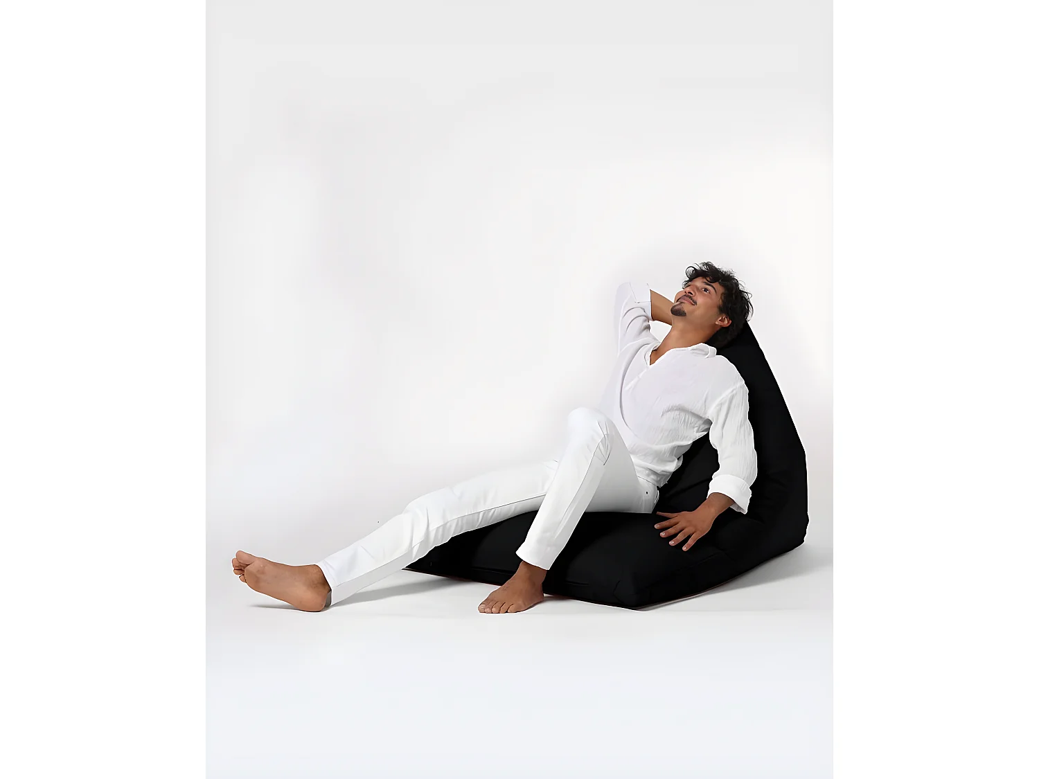 Pouf / coussin de sol triangle Gilka 90x145cm Tissu Noir