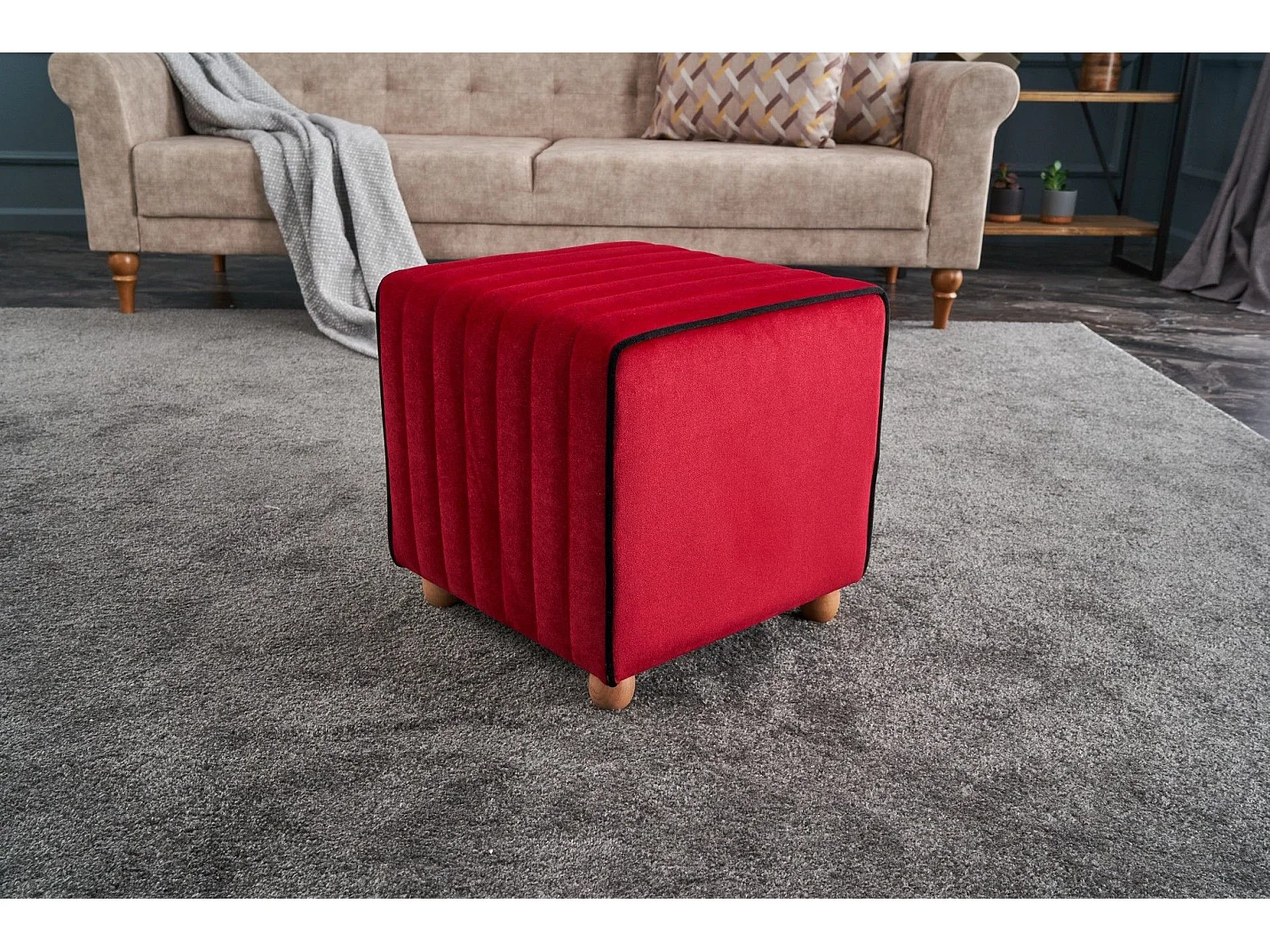 Pouf Sammy 40x40cm Velours Rouge bordure Noir