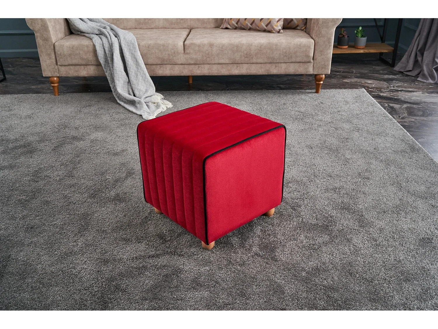 Pouf Sammy 40x40cm Velours Rouge bordure Noir