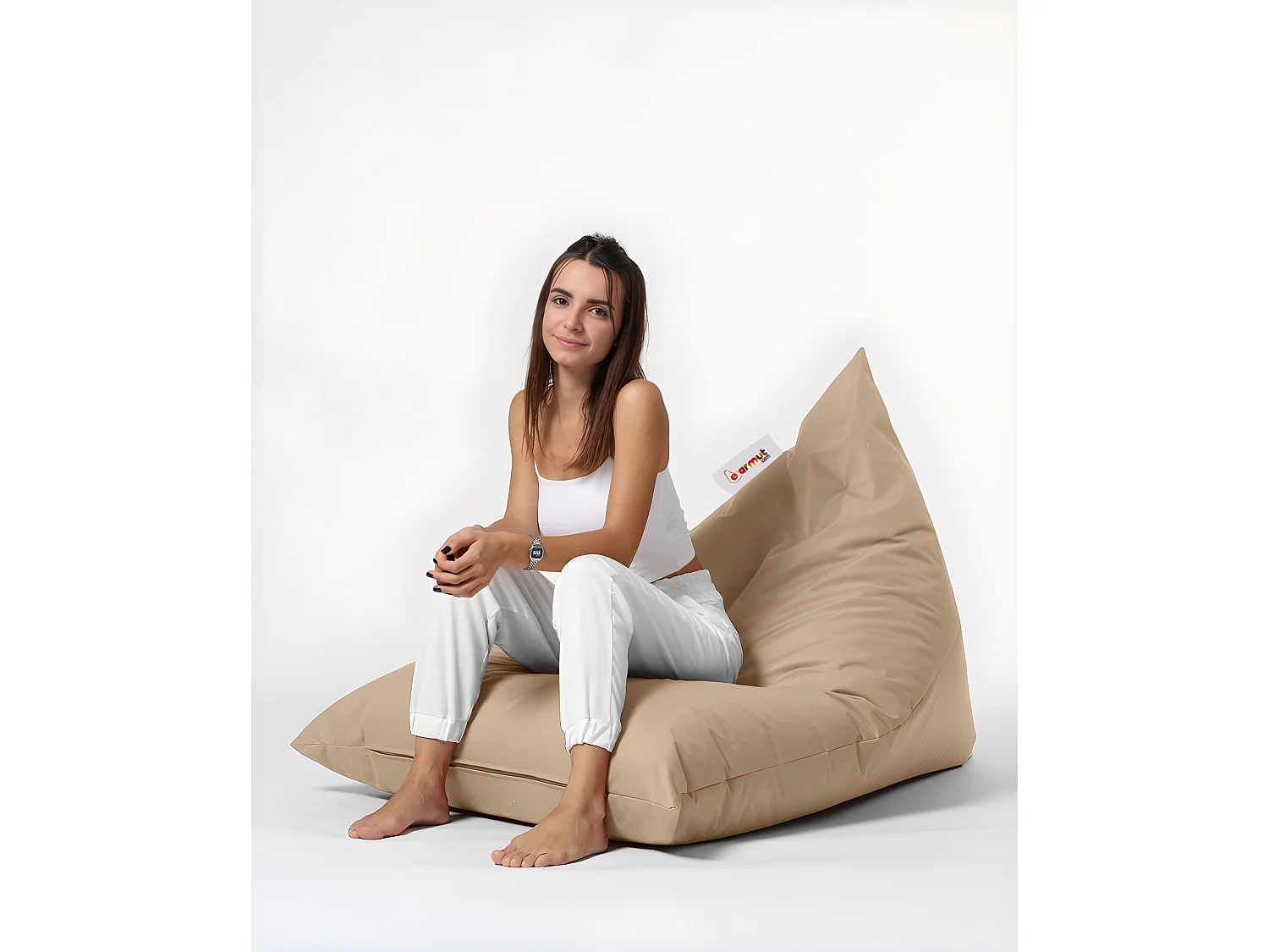 Pouf / coussin de sol triangle Gilka 90x145cm Tissu Beige