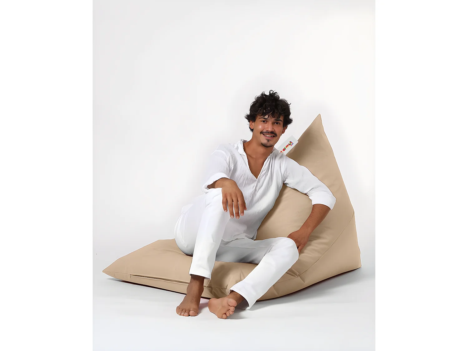 Pouf / coussin de sol triangle Gilka 90x145cm Tissu Beige