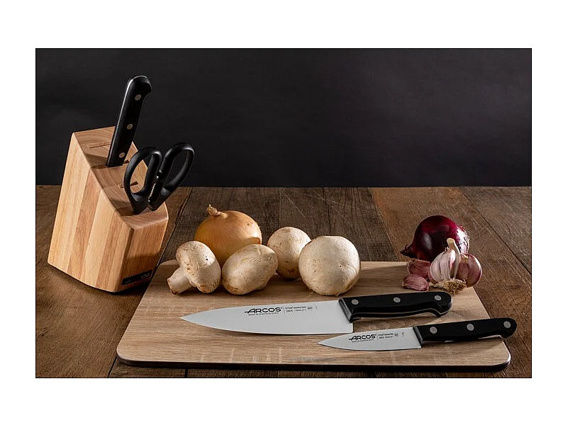 Arcos 3-teiliges Küchen-Set mit schwarzen Messern und Scheren - 285000