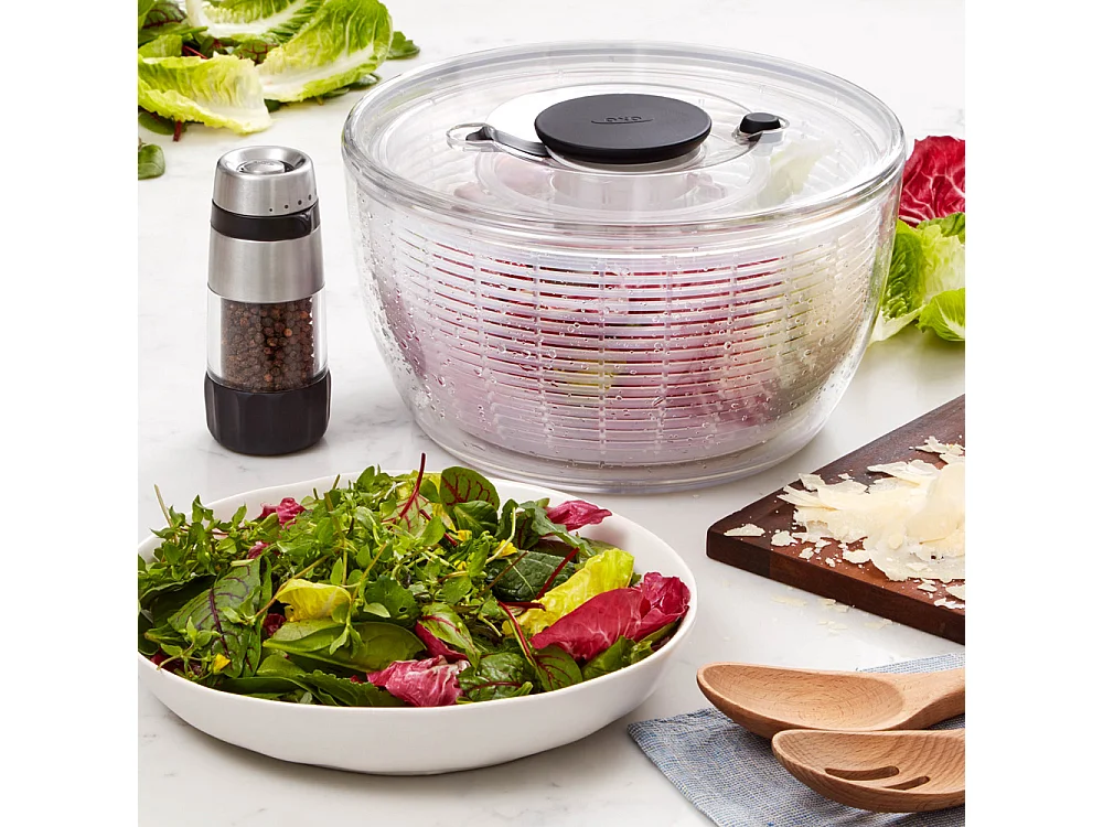 Centrifugadora para ensalada con bomba y freno Good Grips