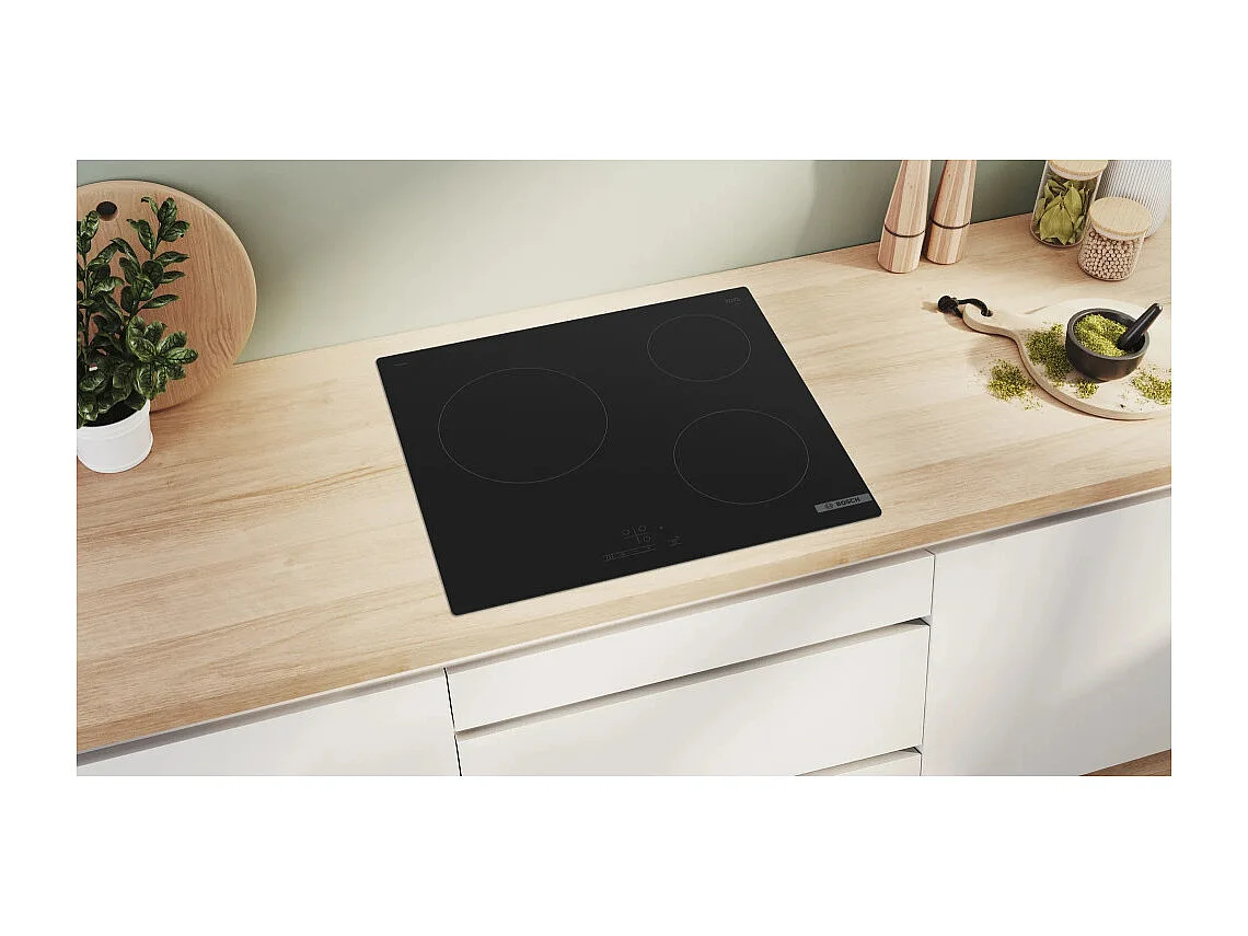 Table vitrocéramique BOSCH PKM611BB8E