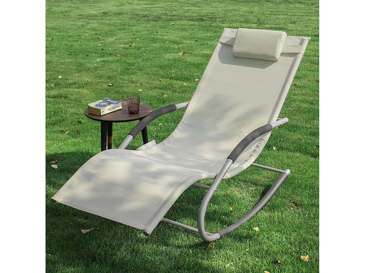 Set de 2 mecedoras,Jardín Mecedora con reposapiés, Hamaca de jardín, Tumbona ergonómica, Beige, OGS28-MIx2 SoBuy ES