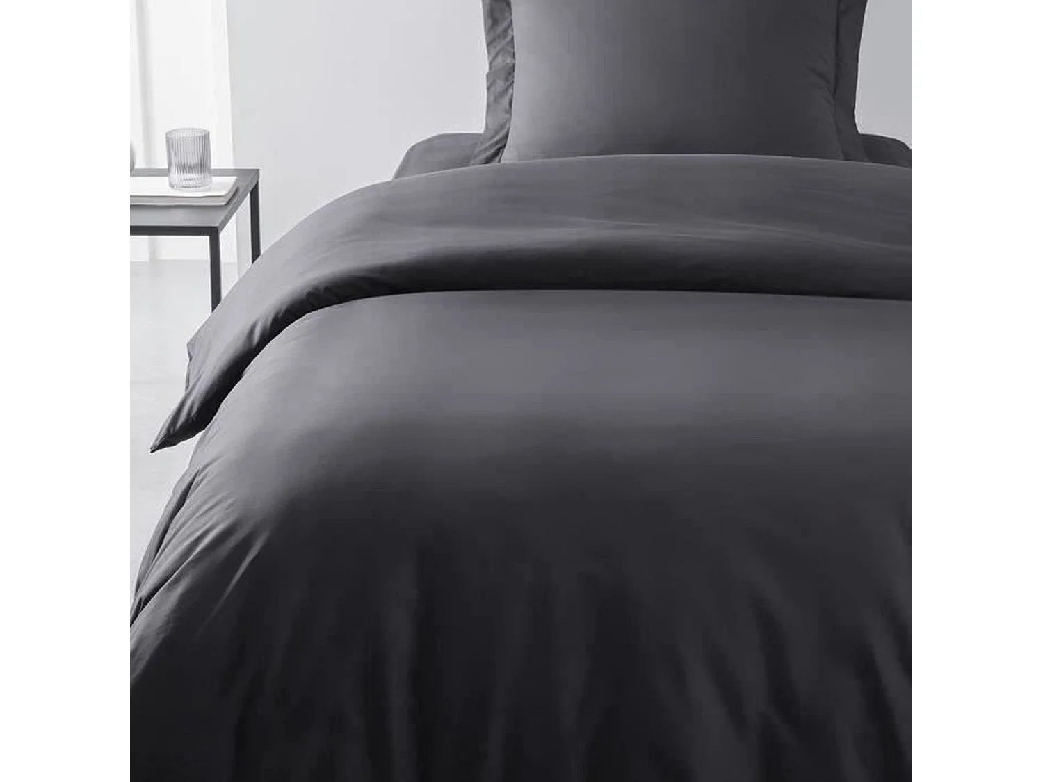 Effen dekbedovertrek 100% katoen, kwaliteit 144 draden. Houtskool 150x220cm