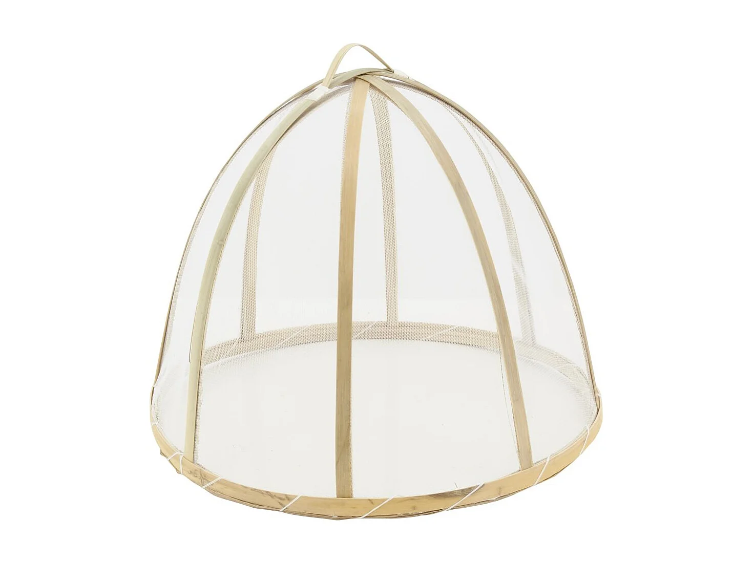 Cloche en bambou et filet blanc