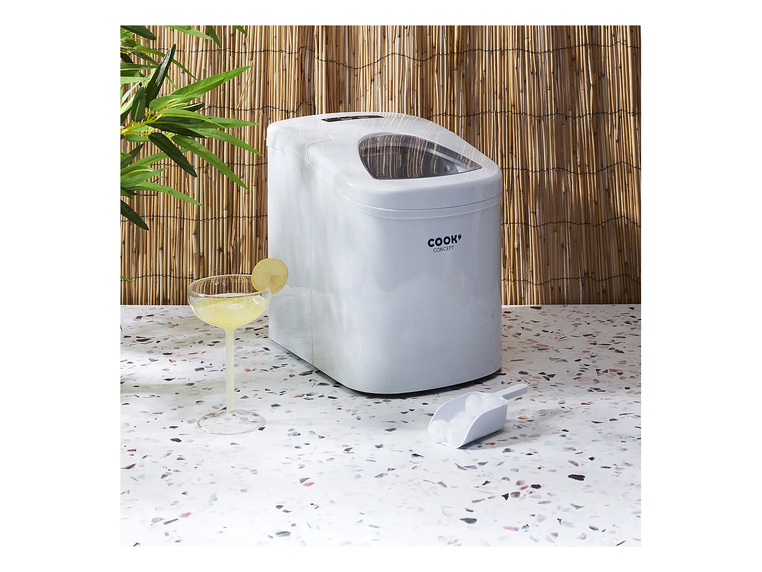 Machine A Glacons Blanc