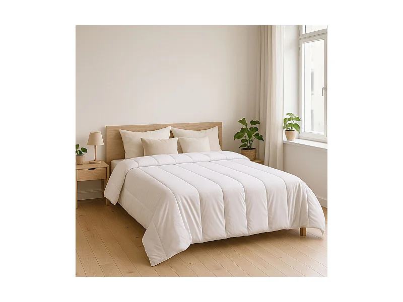 Couette mi-saison recyclée enveloppe microfibre 350g 260x240