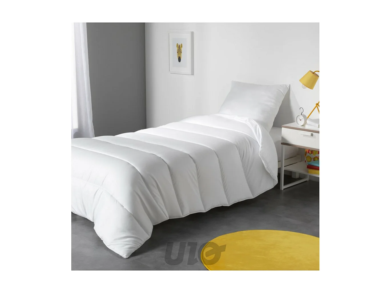 Couette Polyester "Anti Acarien" 140x200cm Blanc