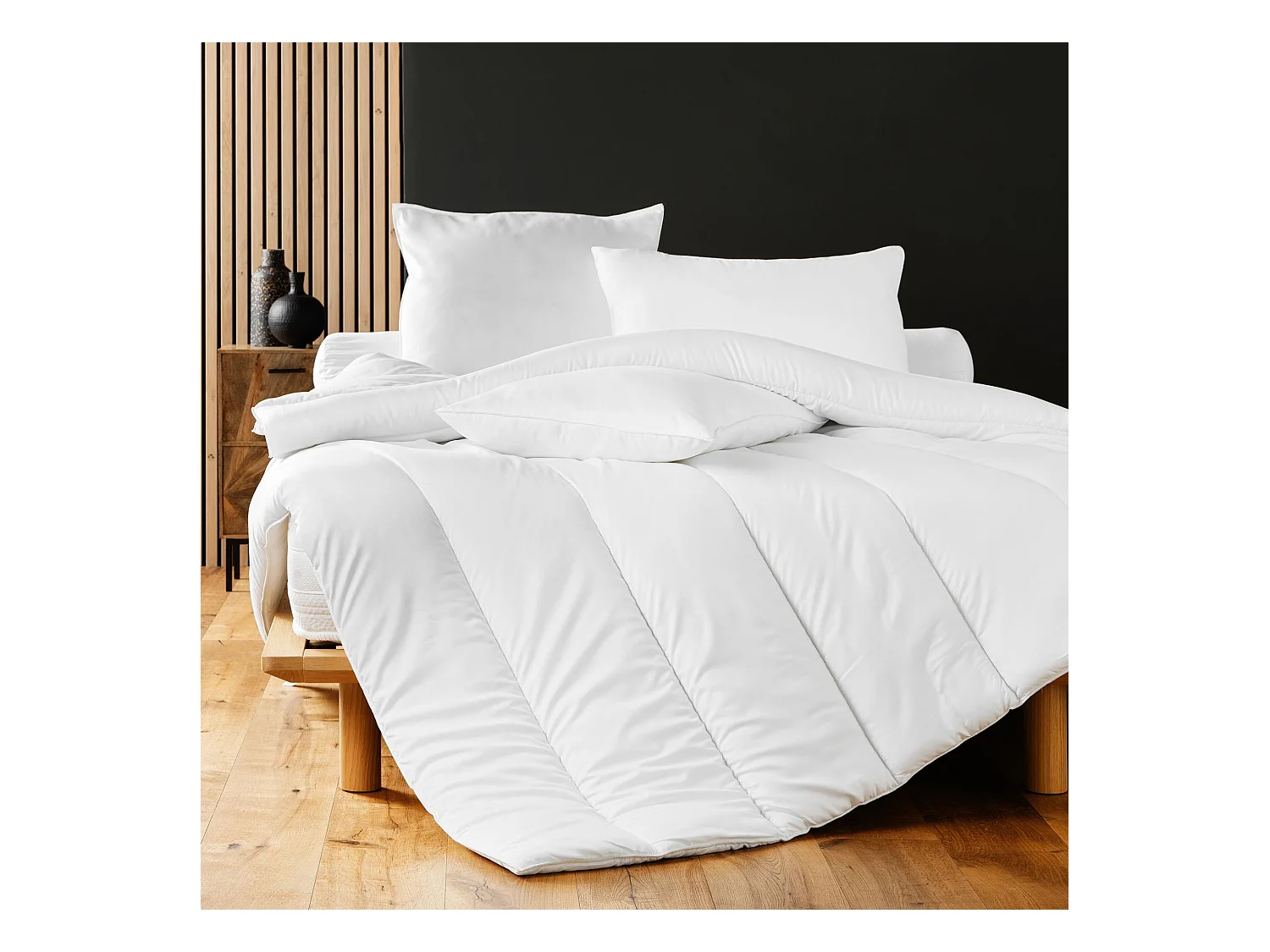 Couette Microfibre "Confort" 200x200cm Blanc