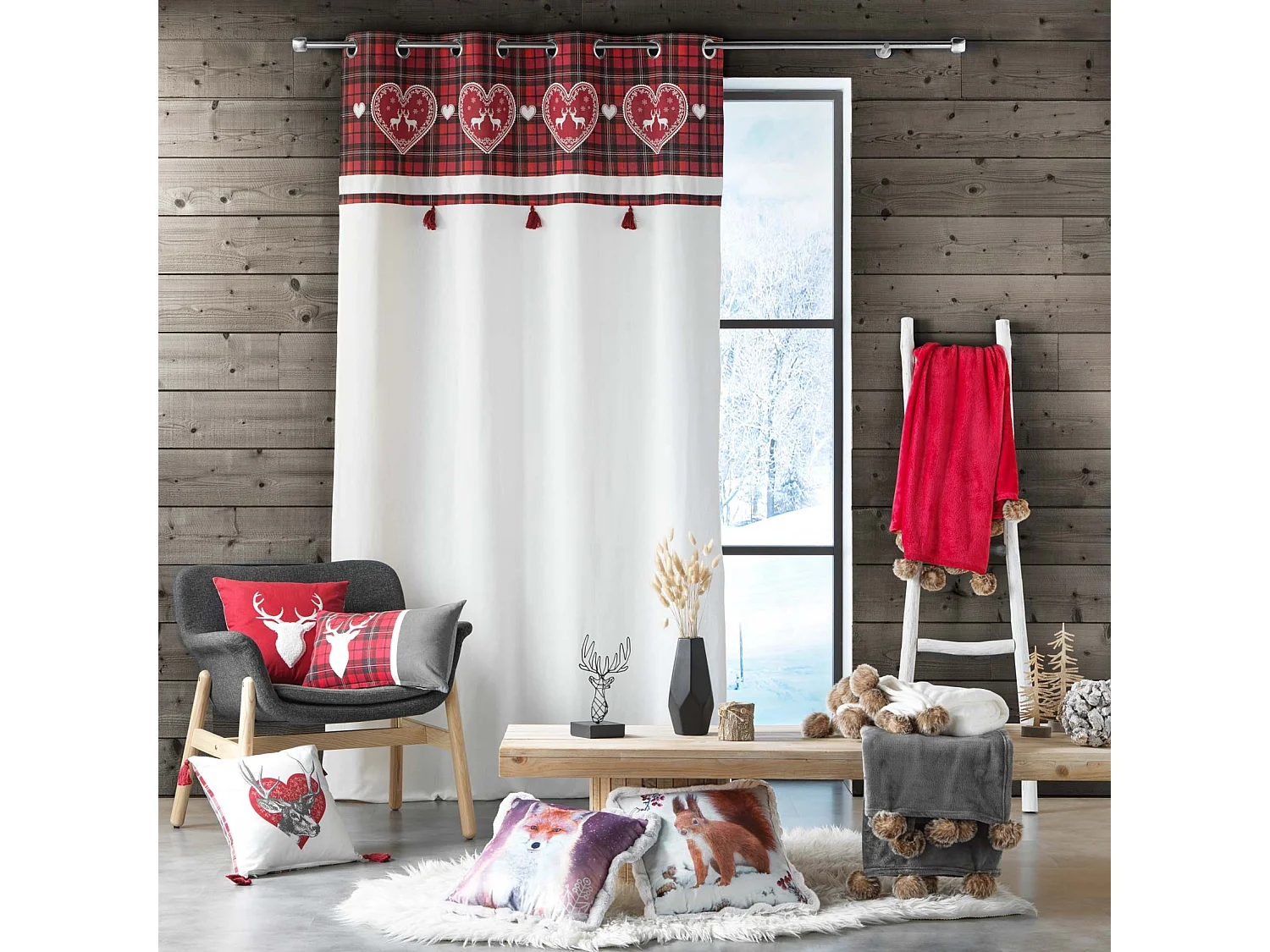 Siebter Vorhang mit karierter Verblendung 140 x 240 cm