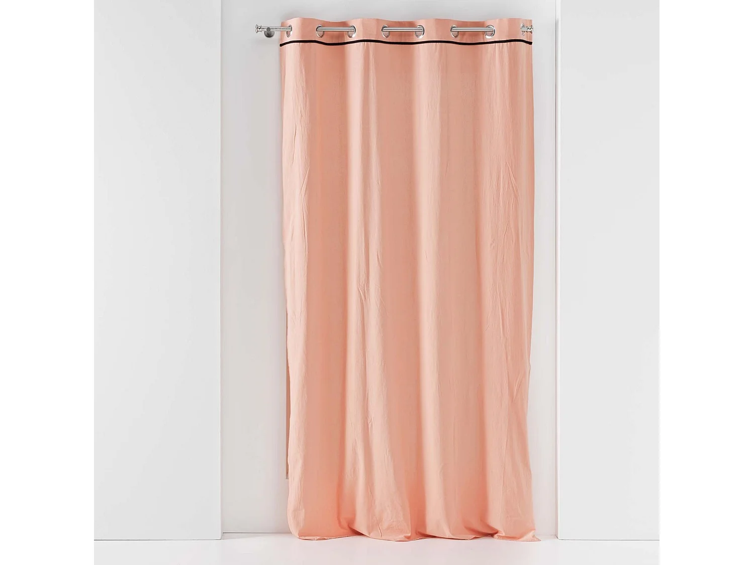 Cortina lisa en algodón lavado 135 x 240 cm