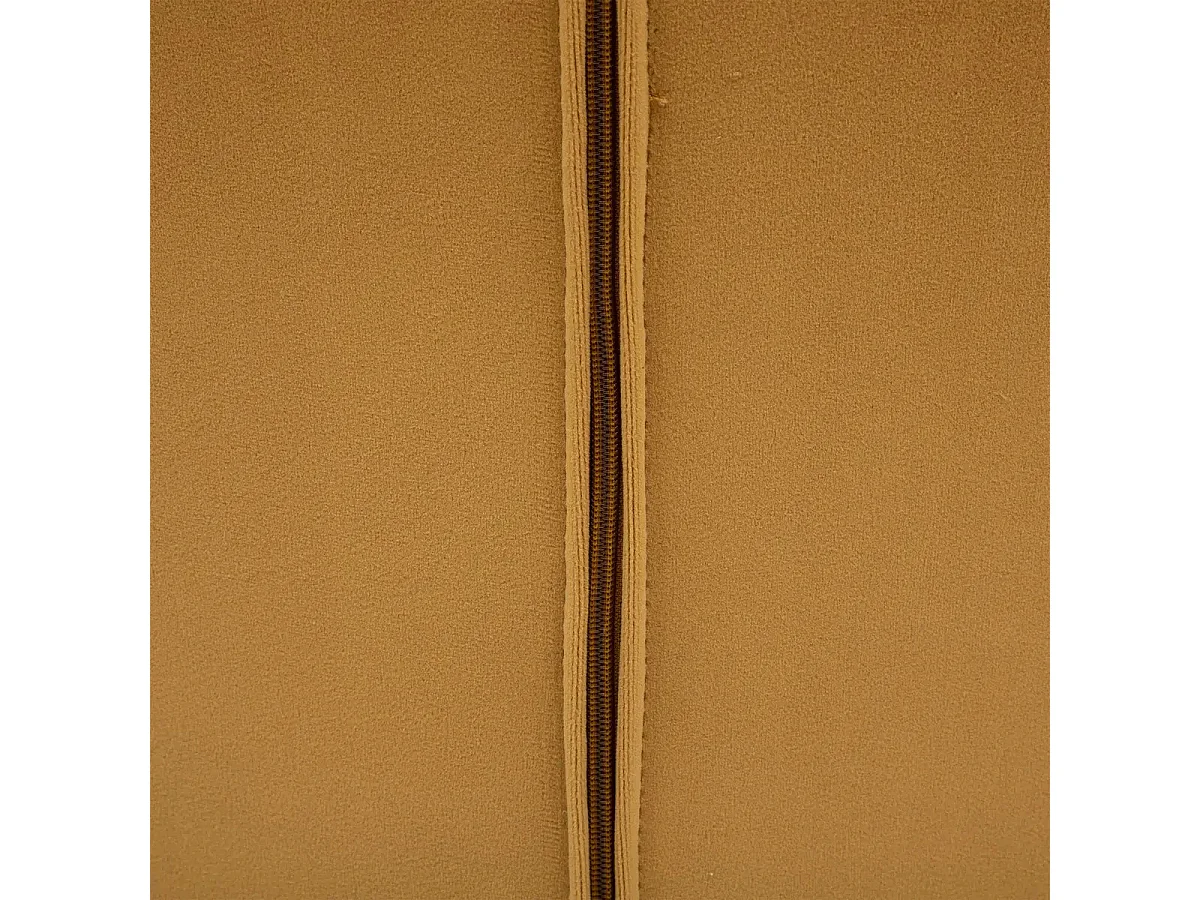 Fauteuil en velours coloris Ocre - longueur 76  x Profondeur 67 x Hauteur 73  cm