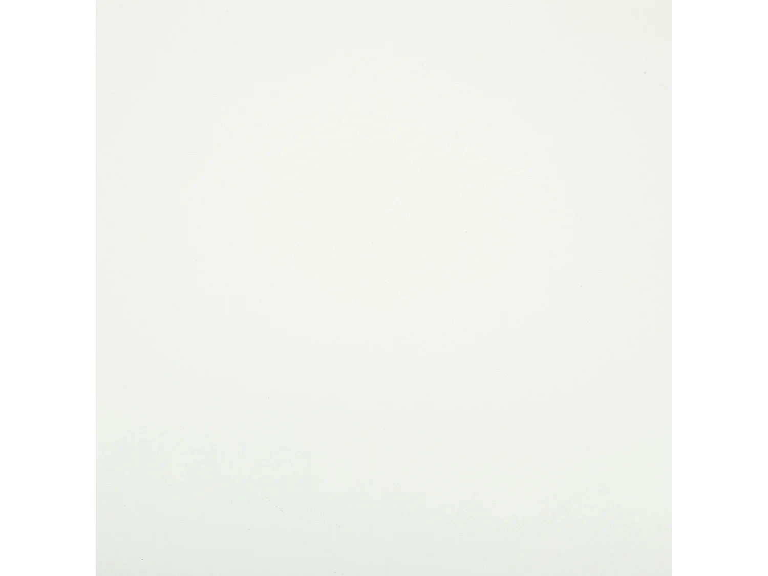 Table basse en métal coloris ivoire  -longueur 100  x Profondeur 50   x Hauteur 45 cm