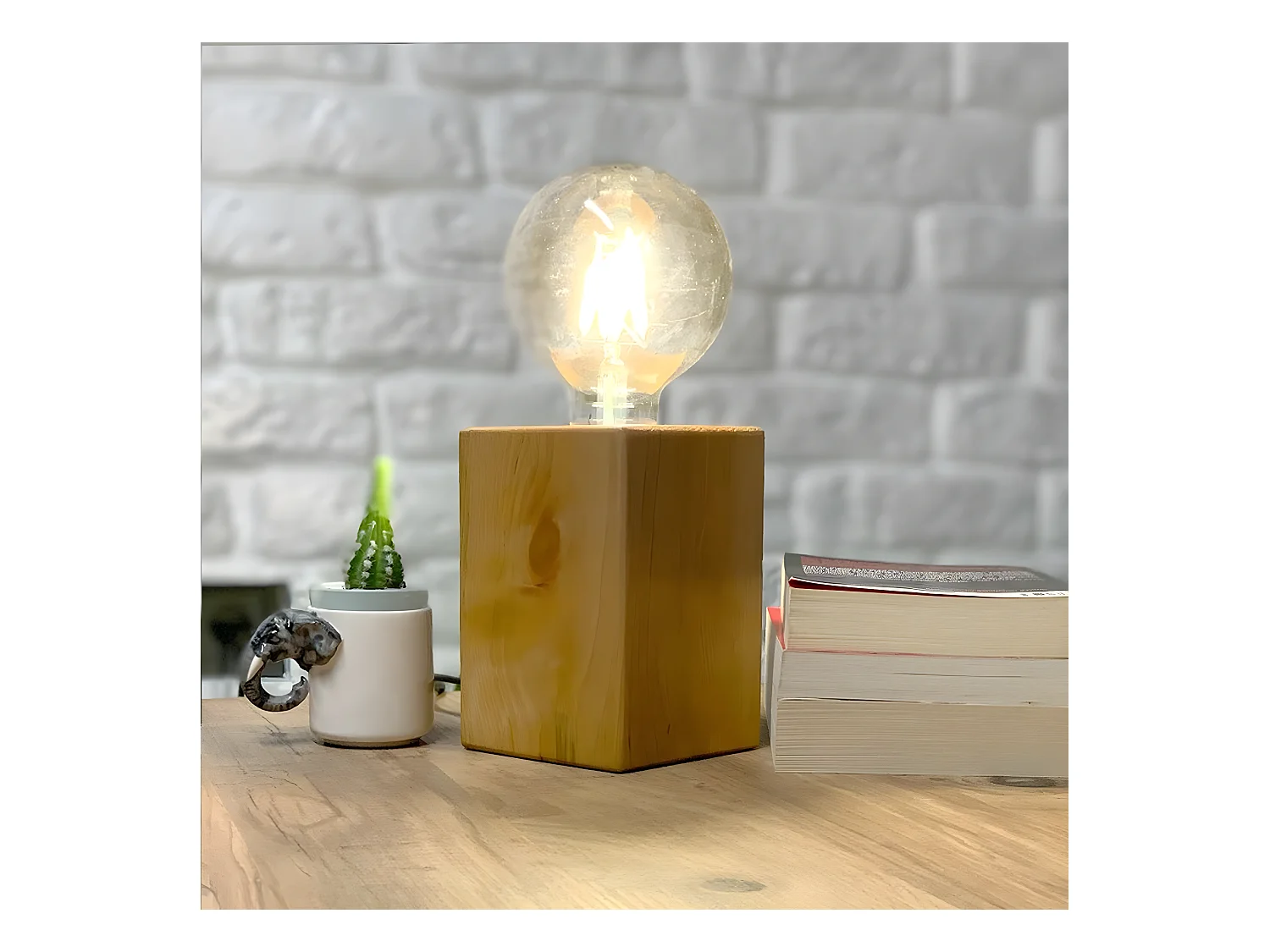 Tafellamp Sondrio - Eik - 10x10x14 cm - EPIKASA