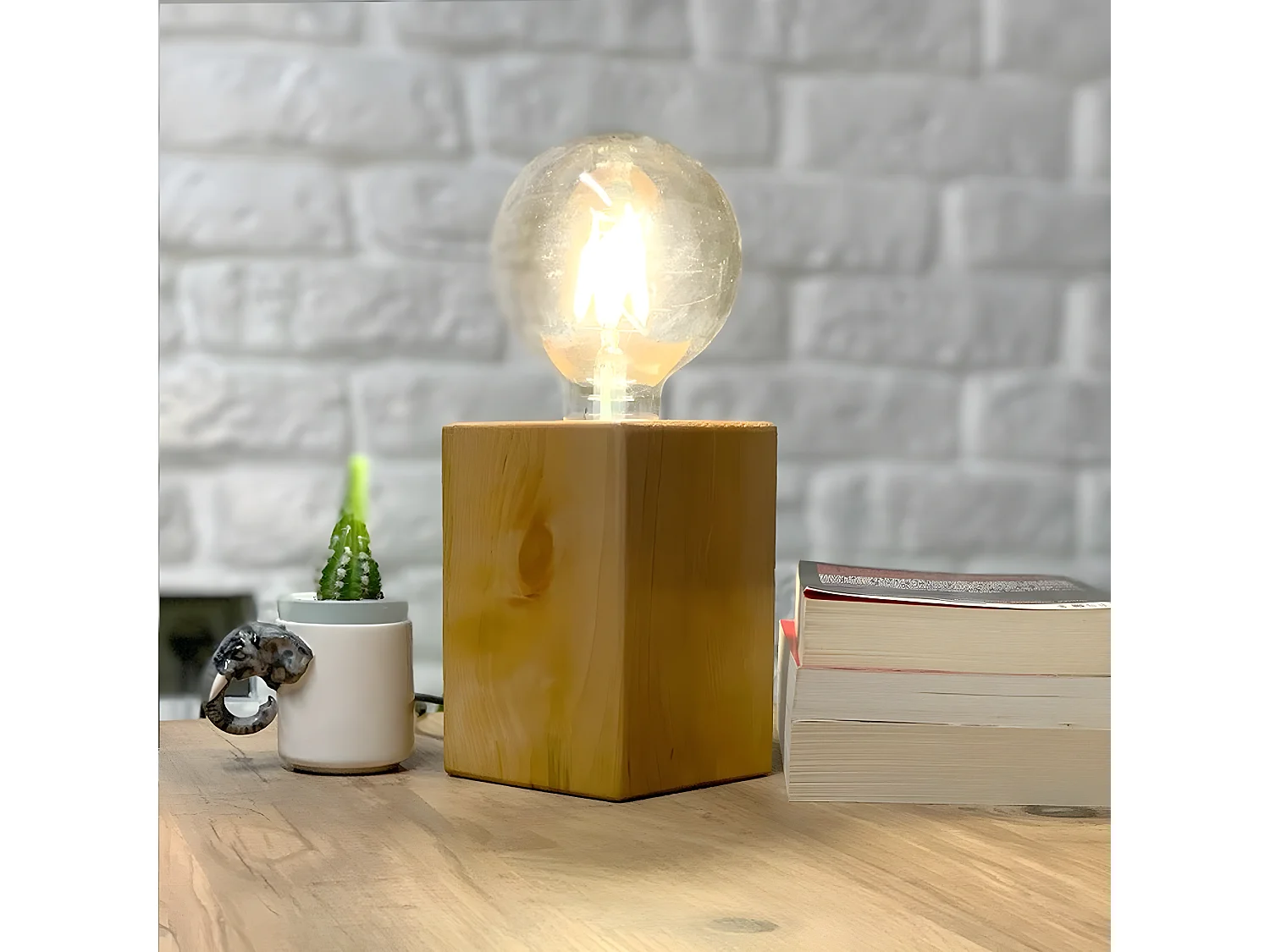 Lampe à Poser Sondrio, Chêne, 10x10x14 cm, EPIKASA