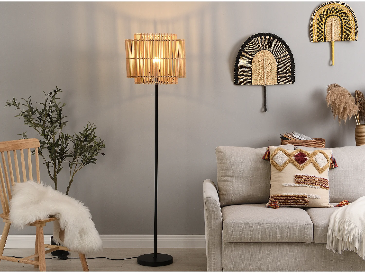 Lampadaire naturel en bambou et métal noir - D. 40 x H. 157.5 cm - PARANA