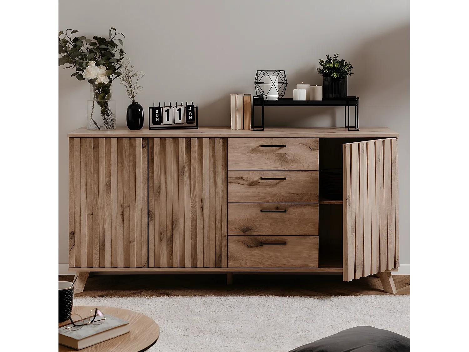 Sideboard mit 3 Türen und 4 Schubladen, im Eiche-Dekor und Stollenfronten, L175 cm - Opole