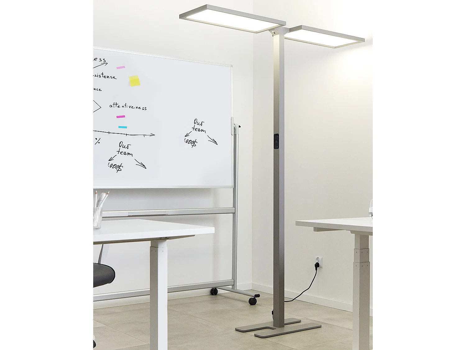 Lampadaire LED SCULPTOR Avec détecteur de mouvement Métal Argenté