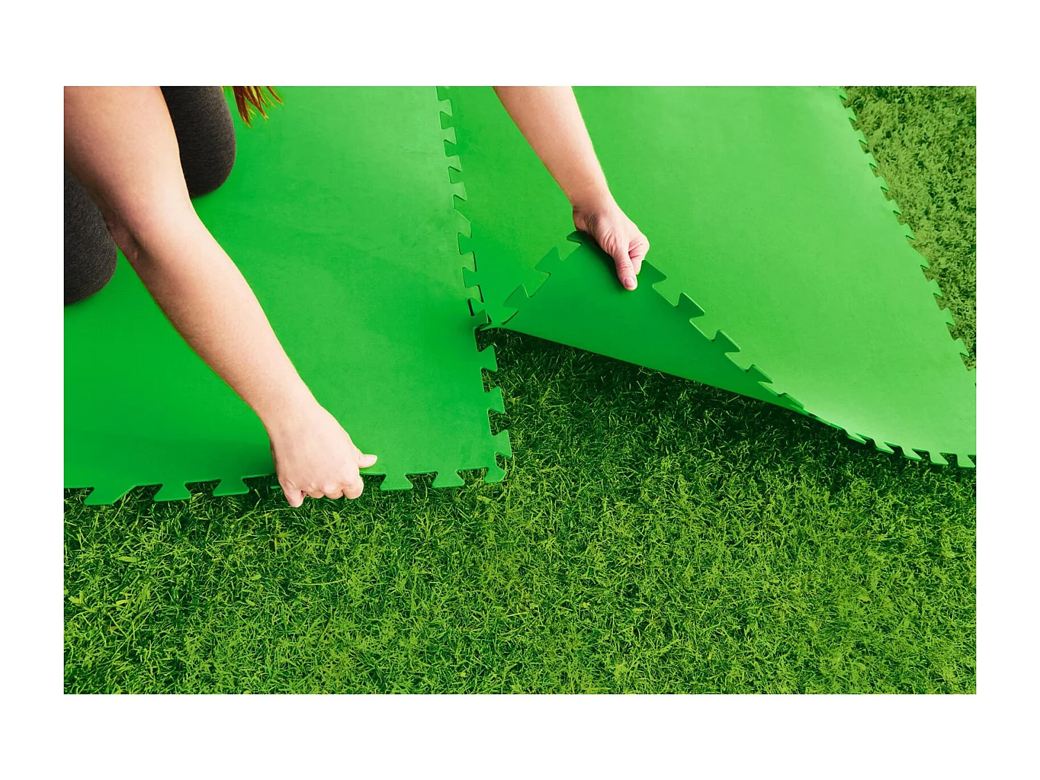 Base Protettiva per Piscine Fuori Terra Tappeto Protettivo Spa Bestway 9 Pezzi da 78x78 cm