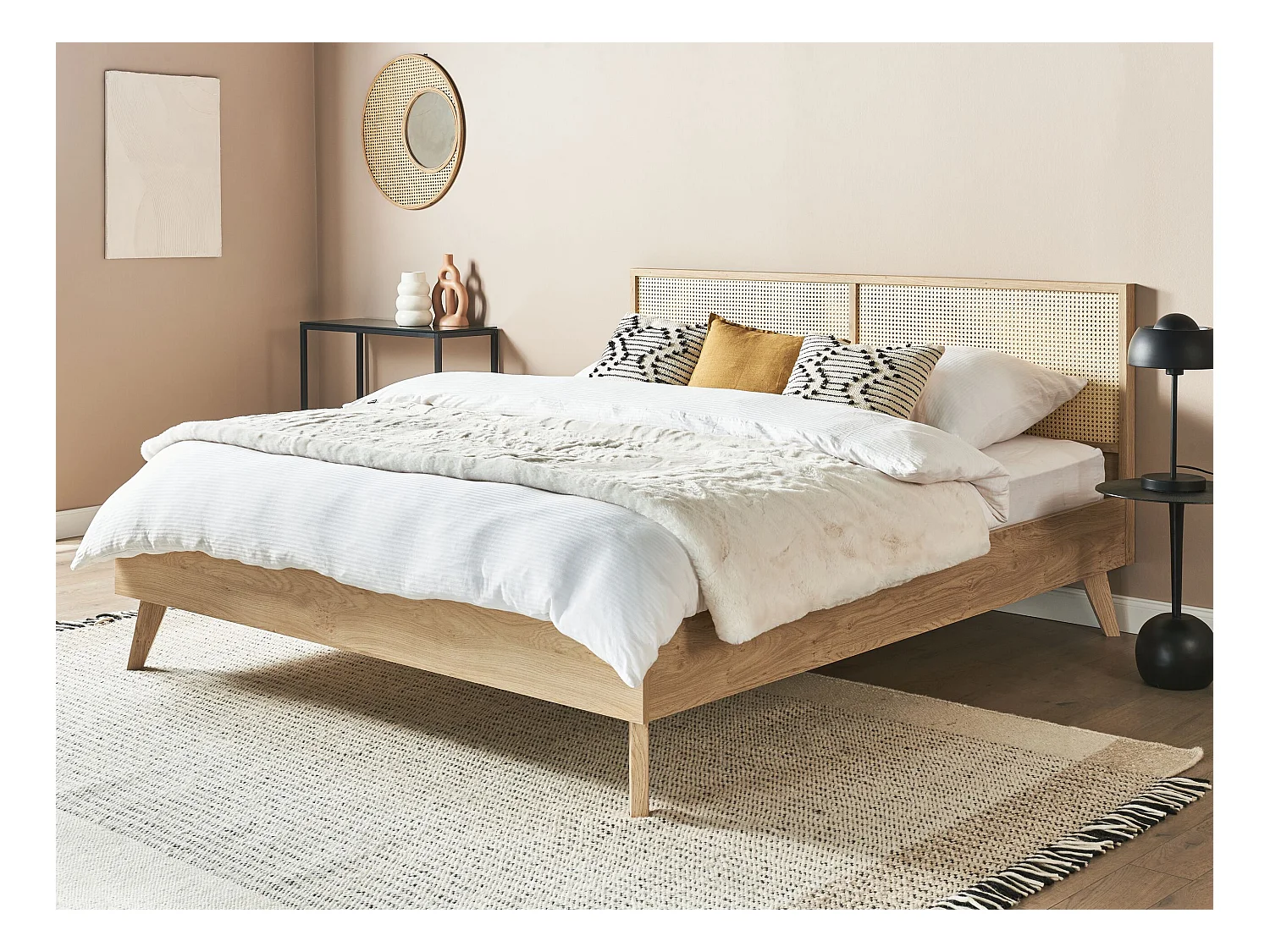Bett heller Holzfarbton Kopfteil Wiener Geflecht Lattenrost 180x200 cm Monpazier