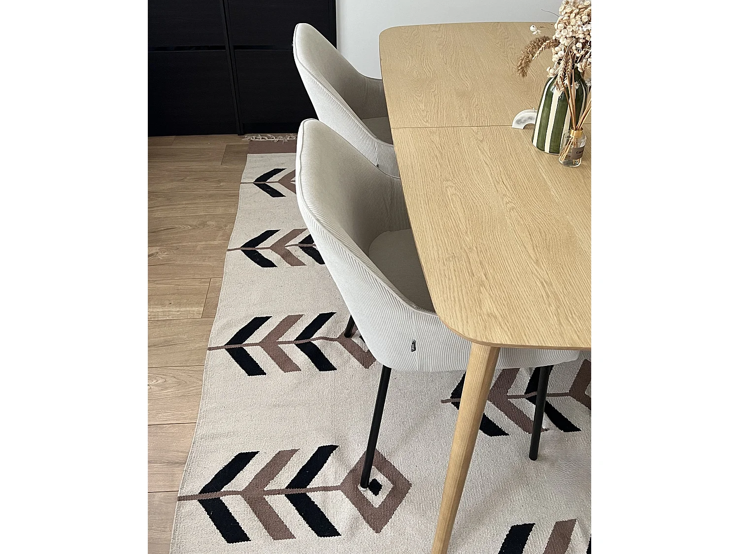 Tapis kilim en coton 200 x 300 cm beige et noir NIAVAN