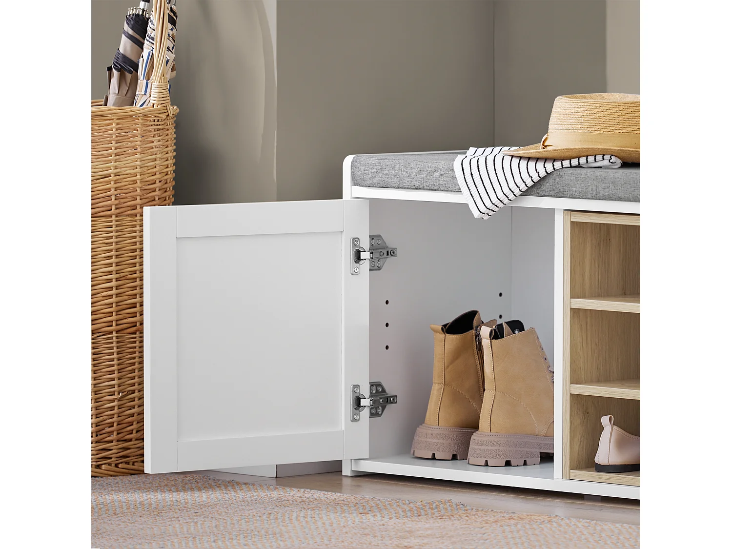 SoBuy FSR109-WN Banc à Chaussures Meuble Chaussures Commode à Chaussures Meuble d’entrée avec Coussin Rembourré et Etagère Amovible