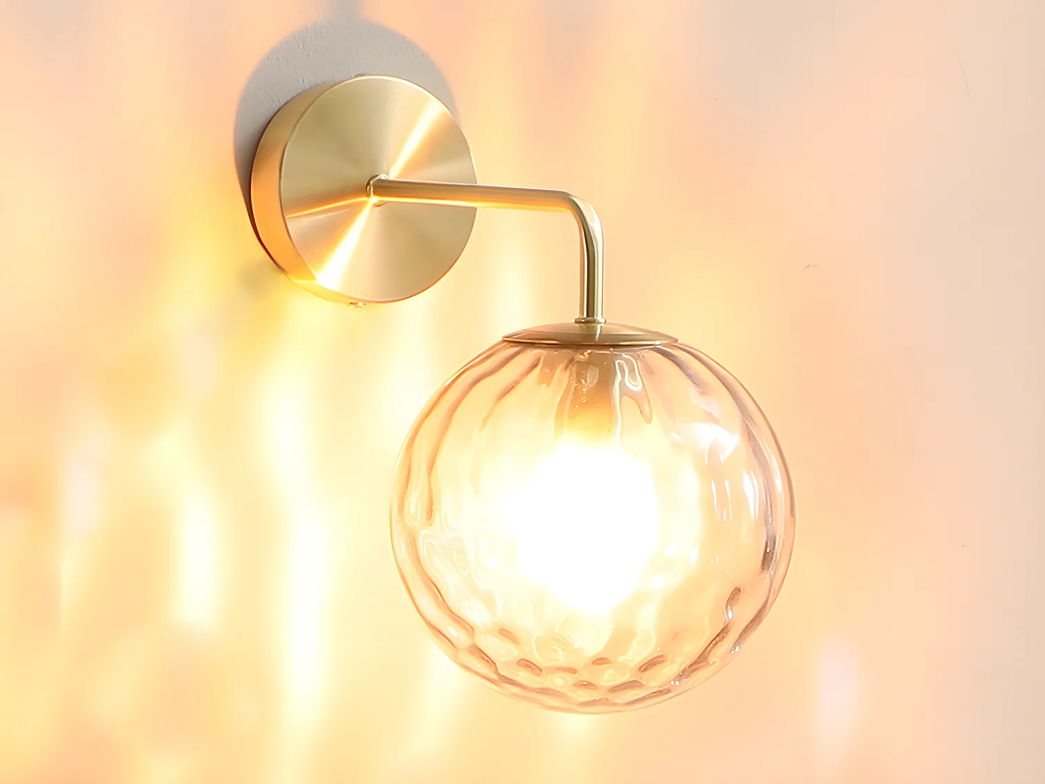 Wandleuchte - Metall & Rauchglas - 32 x 32 x 20 cm - Goldfarben - SUSANNE