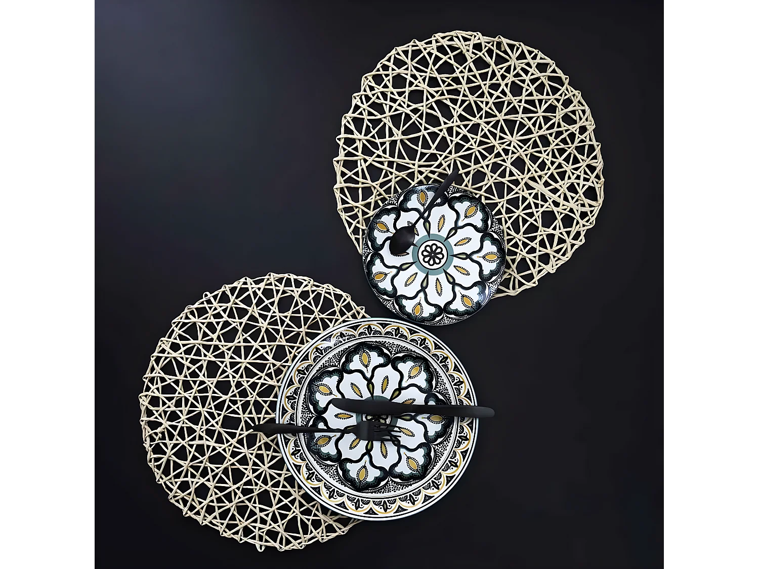 Set de Table Design "Ajouré" 38cm Beige