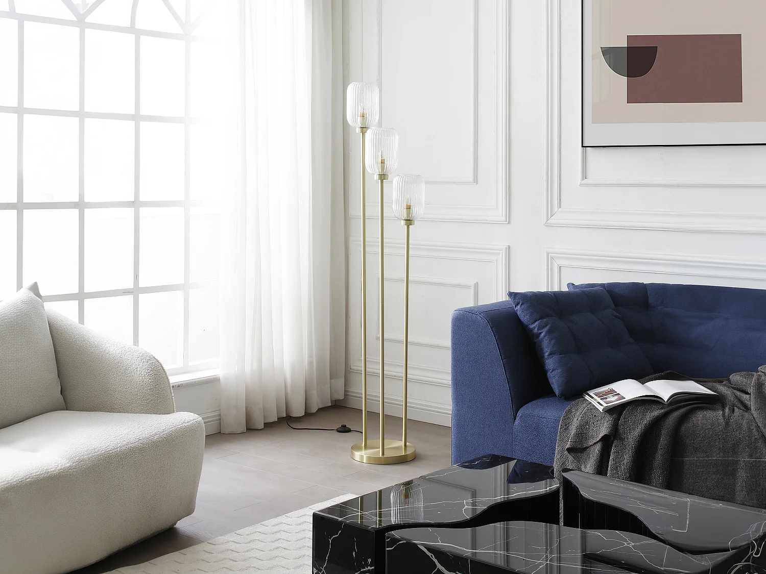 Candeeiro de pé vintage em metal e vidro, 3 globos, D30 x A161 cm dourado - LOUXOR