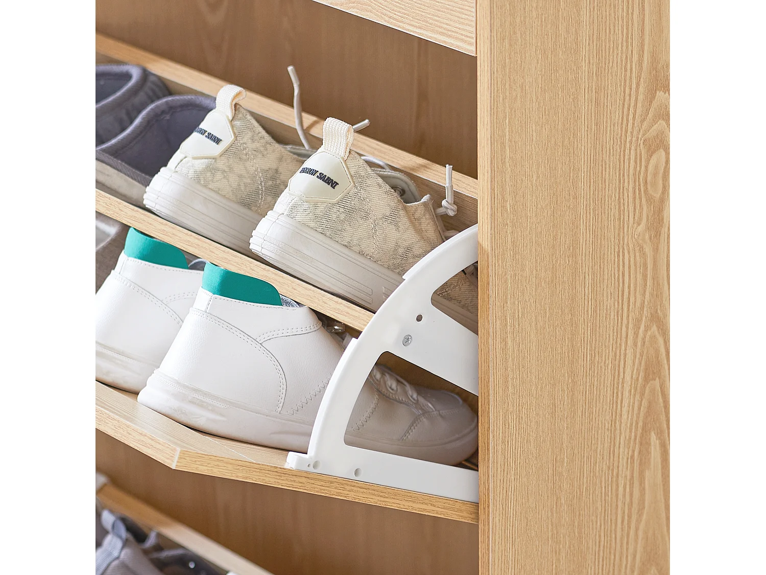 SoBuy FSR137-L-J Meuble à Chaussures Armoire à Chaussures Commode à Chaussures Meuble d'entrée avec 3 Abattants pour Entrée Couloir