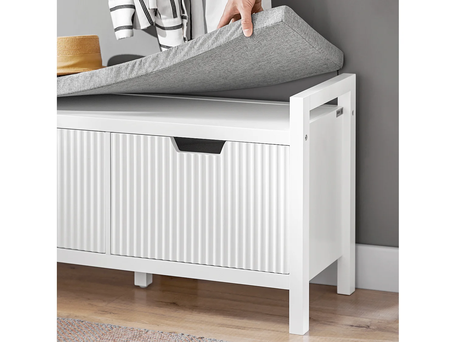 Banco Zapatero con 2 Puertas con Rayas Verticales Armario Multifuncional para Entrada con Acolchado Cojín 91 x 30 x 50 cm Blanco FSR146-W SoBuy ES