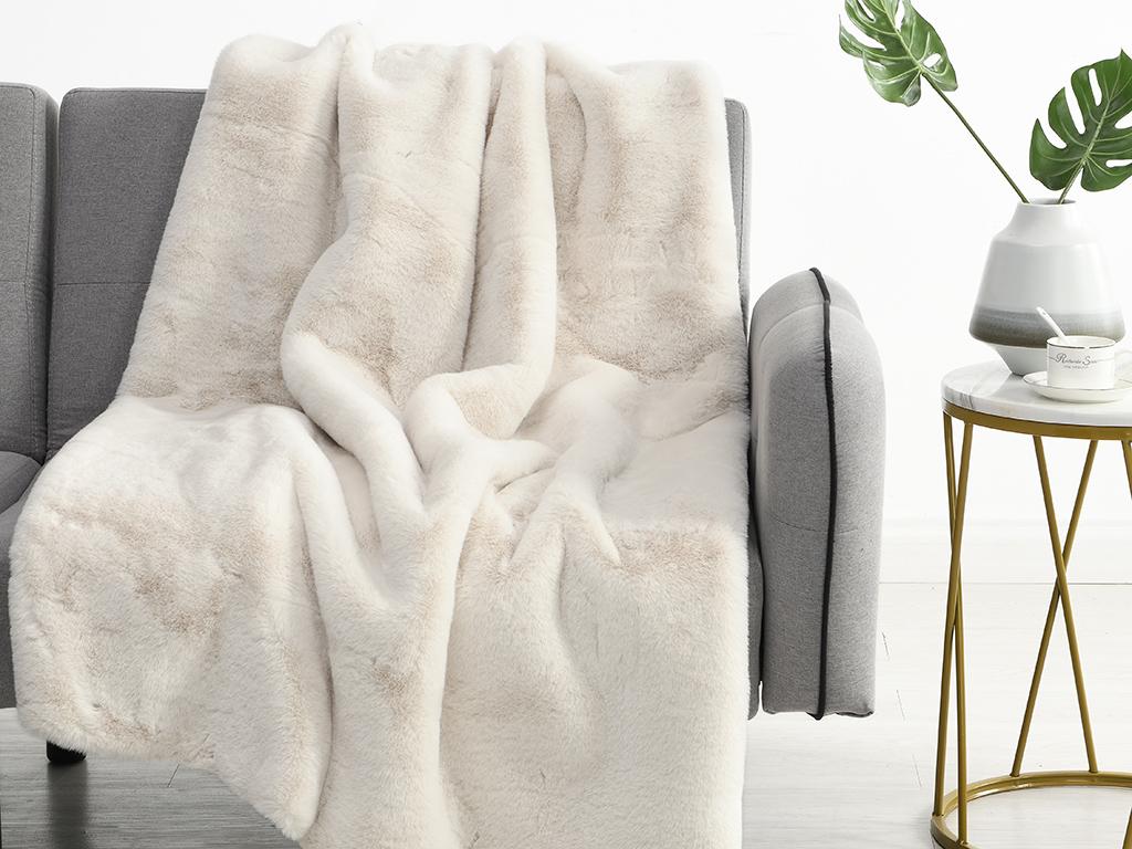 Jeté de canapé en fausse fourrure - 150 x 125 cm - 100% Polyester ...