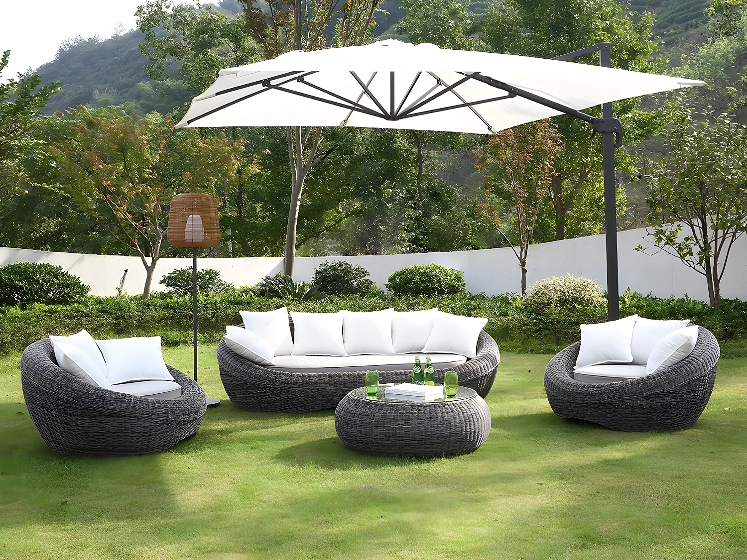 Lot de 2 fauteuils de jardin en résine tressée gris - WHITEHEAVEN de MYLIA